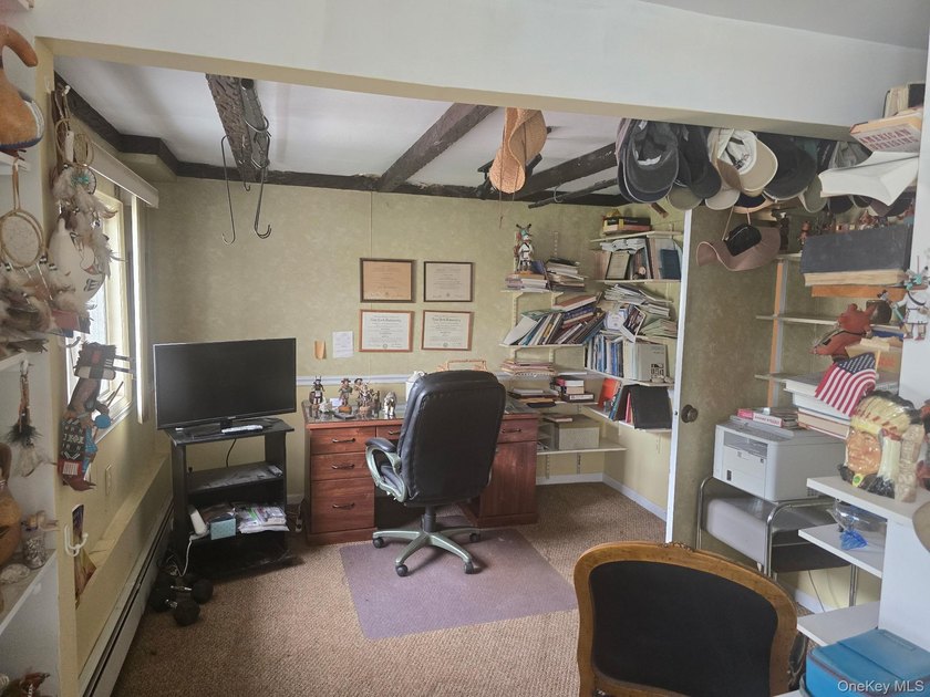 Attention All Buyers! Diamond in the rough. Location, Location! - photo 15