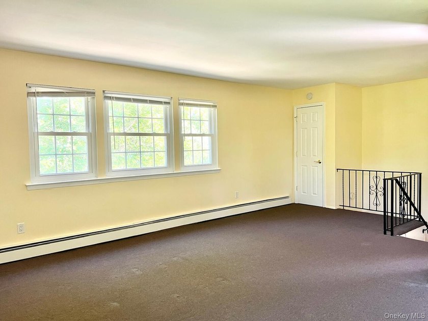 Exceptional opportunity to own a well-maintained - photo 7