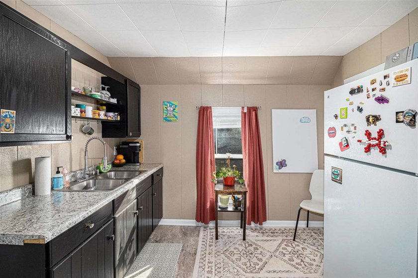 Investment opportunity in the heart of Petoskey! This - photo 21