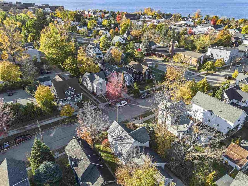 Investment opportunity in the heart of Petoskey! This - photo 24
