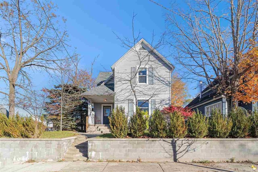 Investment opportunity in the heart of Petoskey! This - photo 27