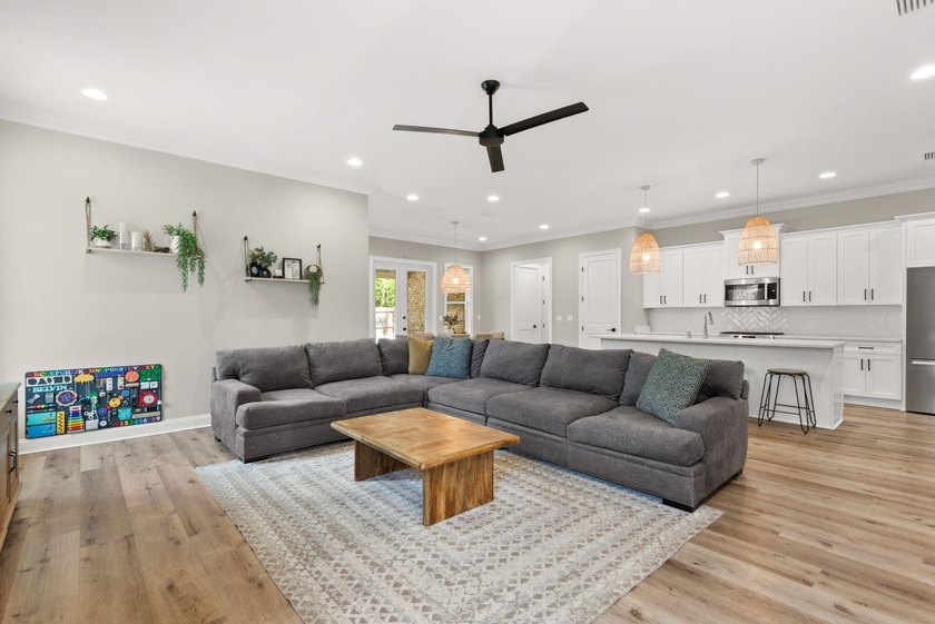 Located in one of Valparaiso's most sought-after neighborhoods - photo 7