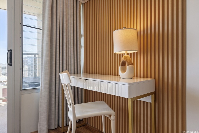 Discover this exceptional Studio condo, completely transformed - photo 8