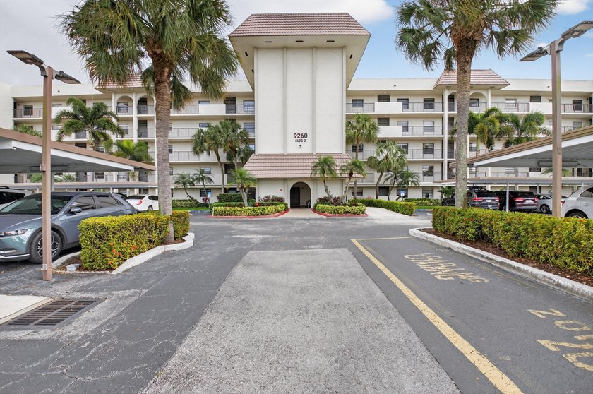 Welcome to The Patio 55+ community this spacious 2-bedroom - photo 3
