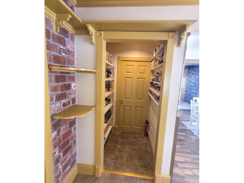 This is a move-in ready home that has been completely remodeled - photo 11