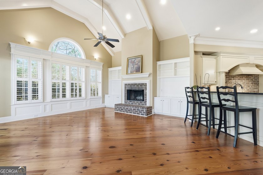 Welcome to 9 Wood Duck Drive in Savannahs highly sought-after - photo 16