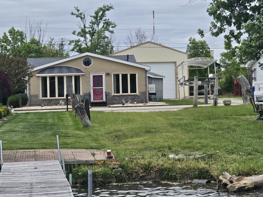 **BROKER OWNED** A SUMMER LIFE LIKE YOU HAVE ALWAYS DREAMED OF - photo 18