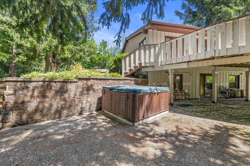 Unique property tucked away on a private wooded lot in a quiet - photo 24