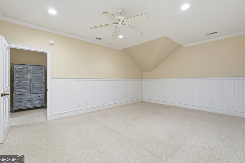Welcome to 9 Wood Duck Drive in Savannahs highly sought-after - photo 28