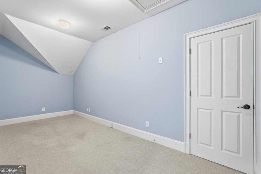 Welcome to 9 Wood Duck Drive in Savannahs highly sought-after - photo 33