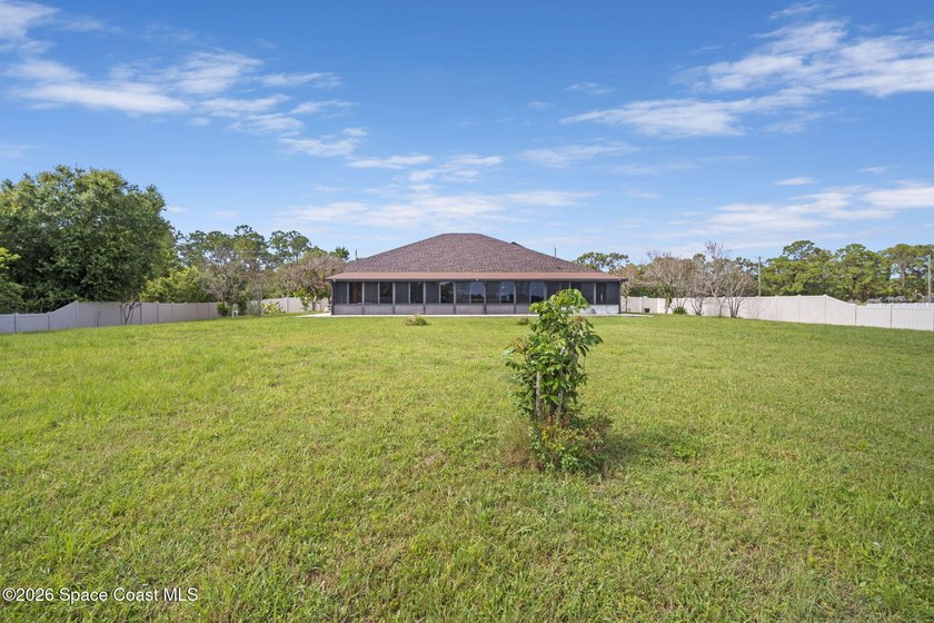 Seller is offering $10,000 towards closing cost or rate buy down - photo 50