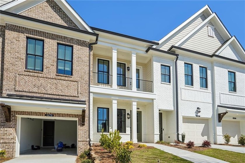 Last opportunities!! ONE-LEVEL LIVING in the heart of Peachtree - photo 3