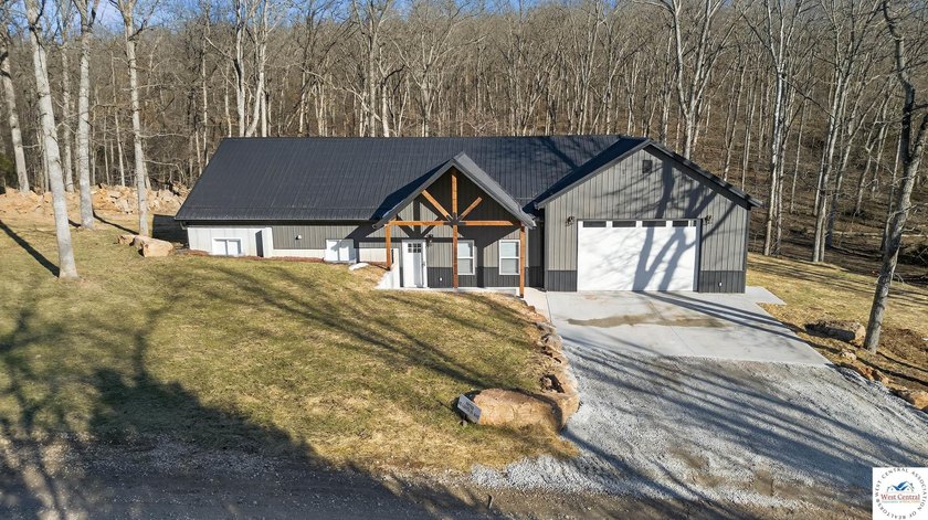 New construction 3-bedroom, 2-bath home situated on 4.66+/- - photo 2