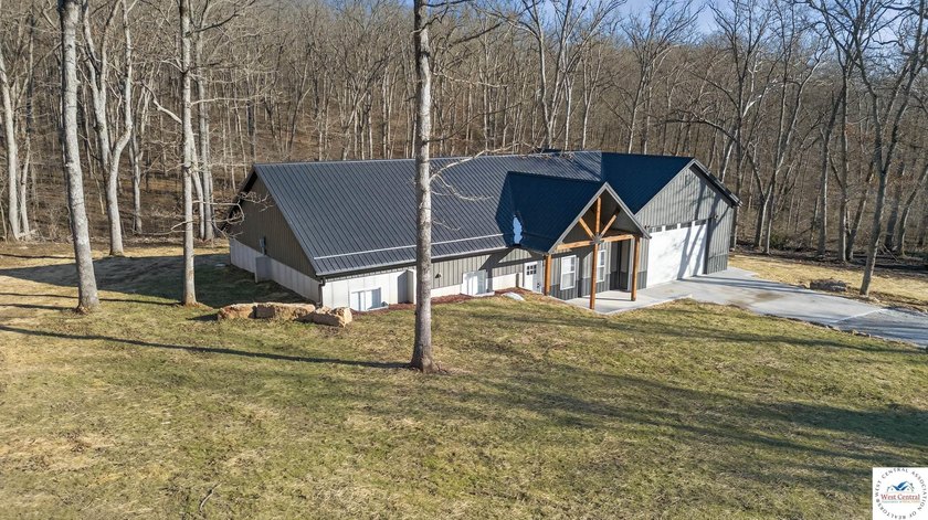 New construction 3-bedroom, 2-bath home situated on 4.66+/- - photo 3