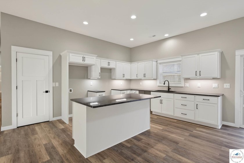 New construction 3-bedroom, 2-bath home situated on 4.66+/- - photo 10