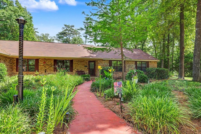 Private 2 acre retreat with above ground pool and outdoor living - photo 2
