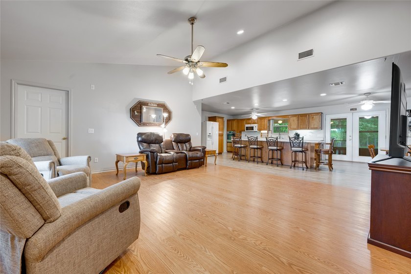 Escape to your own private East Texas retreat at 104 County Road - photo 5
