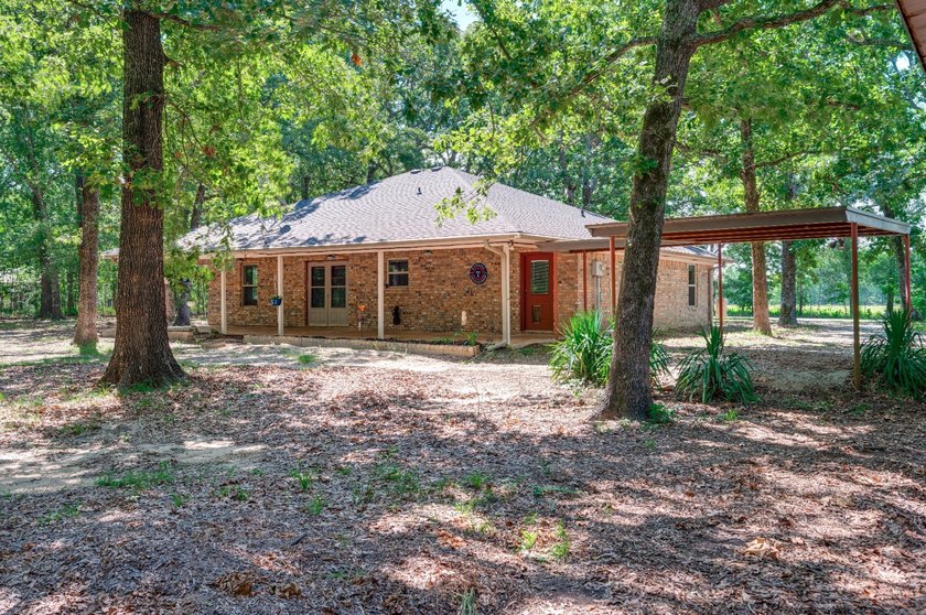Escape to your own private East Texas retreat at 104 County Road - photo 7