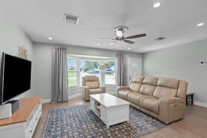 Completely transformed and move-in ready with NO HOA! This - photo 20
