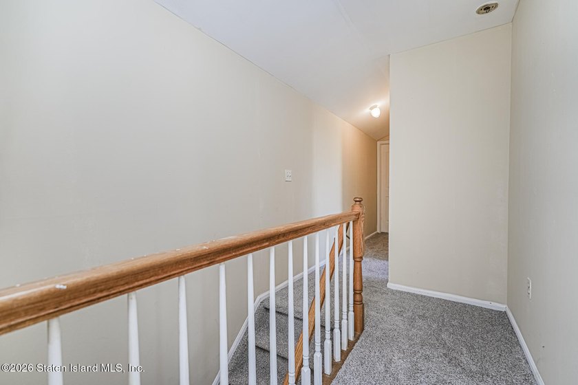 Rare opportunity for investor or end user to own a spacious - photo 9