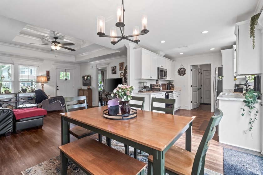 100% FINANCING AVAILABLE! Welcome home to this beautifully - photo 10