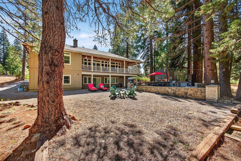 Spacious Mountain Retreat in Bailey Creek at Lake Almanor. This - photo 40