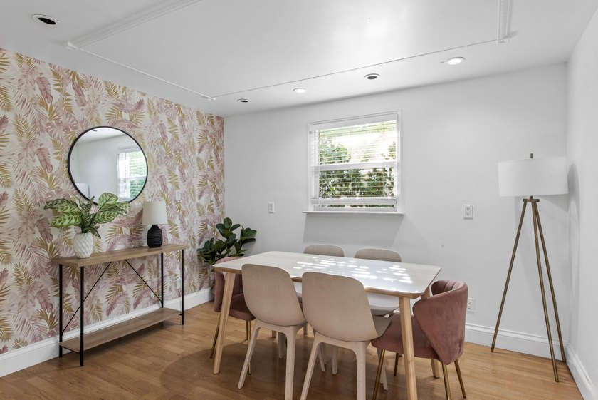 Charming 3-bedroom pool home in the heart of Wilton Manors - photo 5