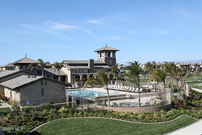 Gated Seabridge Home On Coral Island With Deeded 45' Boat Dock &amp; - photo 3