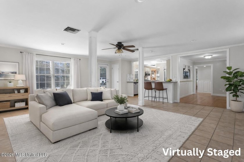 Rare opportunity to own a spacious home with an in-ground pool - photo 23