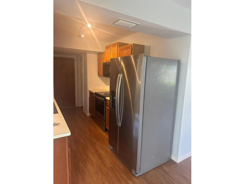 This well maintained 2 bedroom, 2 bathroom CBS home offers a - photo 4
