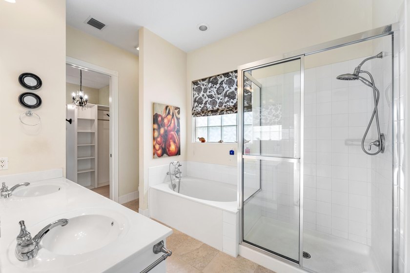Rare opportunity in Abacoa! This desirable single-story floor - photo 29