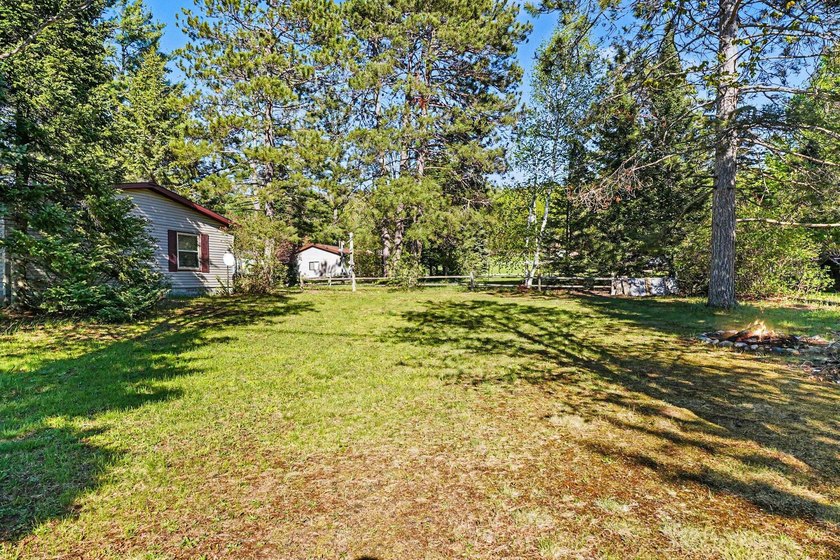 Welcome to Northern Michigan living with this beautifully - photo 30