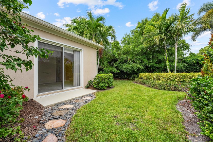 Rare opportunity in Abacoa! This desirable single-story floor - photo 34
