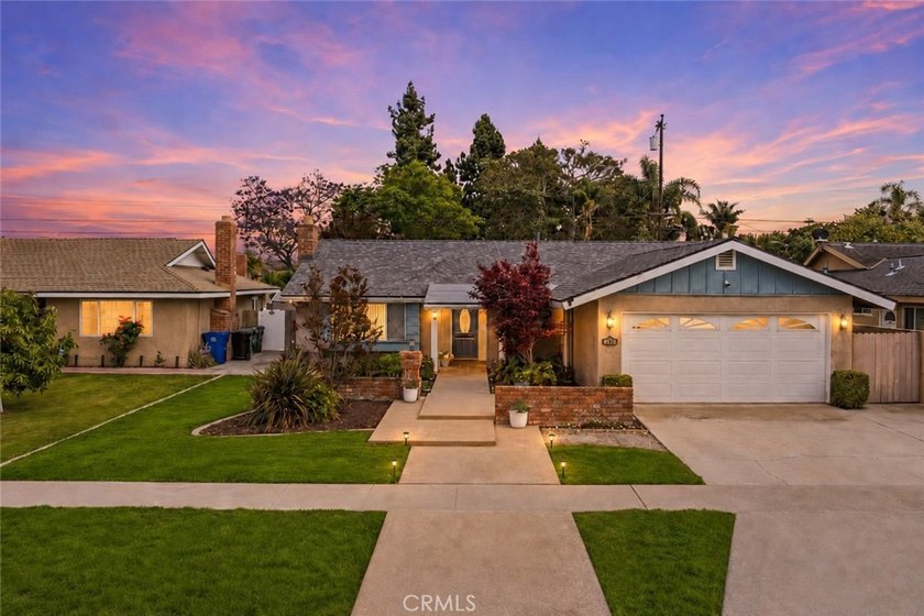 This one is a rare find, so you better act fast! 2,000 sq. ft - photo 2