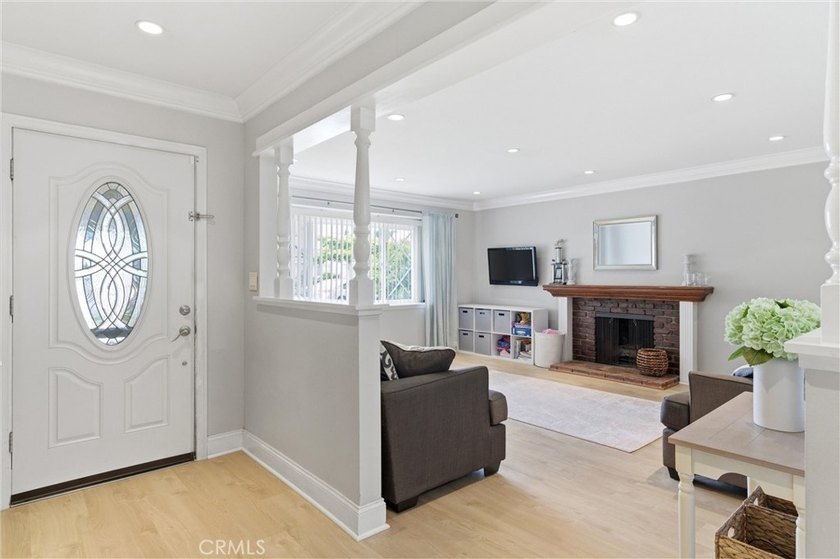 This one is a rare find, so you better act fast! 2,000 sq. ft - photo 5