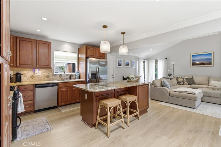 This one is a rare find, so you better act fast! 2,000 sq. ft - photo 10