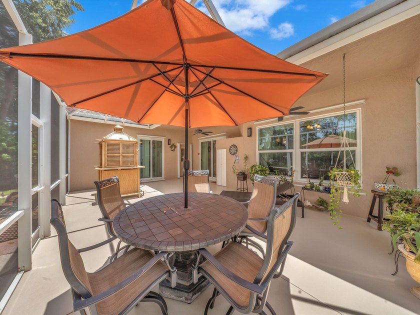 Beautiful maintained 2397 square feet ,4-bedroom, 2.5 -bath - photo 34