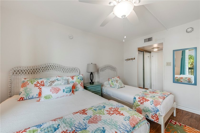 Welcome to The Sandpiper, where beachfront luxury meets - photo 19