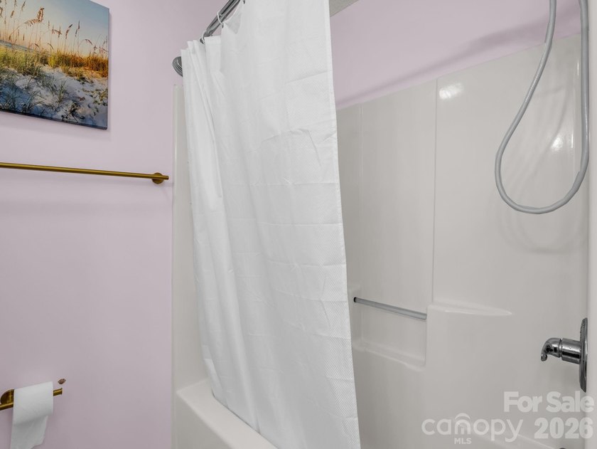 Experience sophisticated comfort in this pristine upper level - photo 20