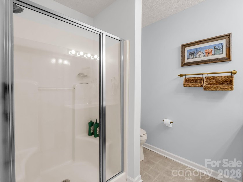 Experience sophisticated comfort in this pristine upper level - photo 26