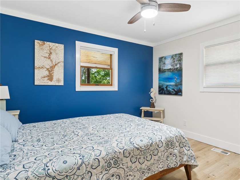 DEEP WATER!! Tucked away in the sought-after Reed Creek area of - photo 8