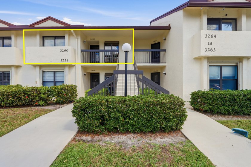 Welcome to the desirable 55+ community of Park Pointe in - photo 6