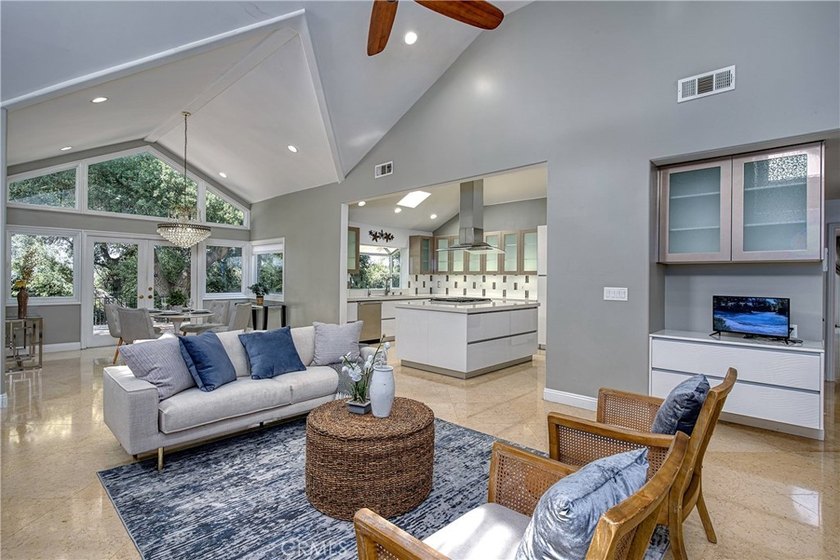 4414 Park Mallorca - photo 15