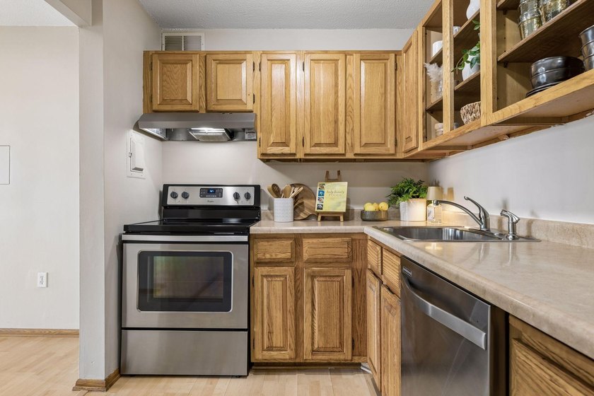 Welcome to Summit House unit 1212 - You will not find a more - photo 6