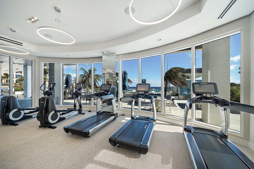 NOW OFFERED FULLY FURNISHED. This ultra-luxury Condominium Unit - photo 27