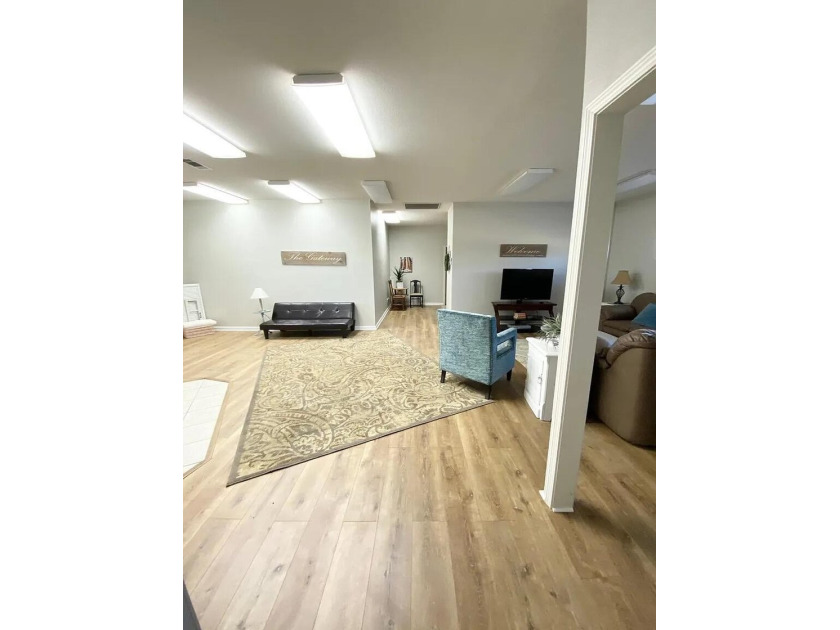 Fantastic Investment Opportunity! This duplex is ideally - photo 25