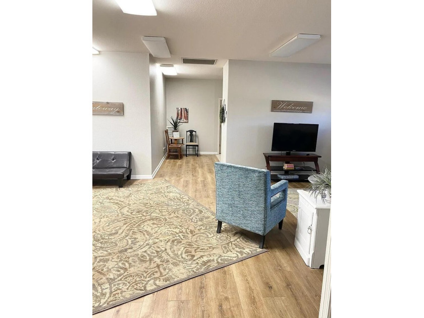 Fantastic Investment Opportunity! This duplex is ideally - photo 28