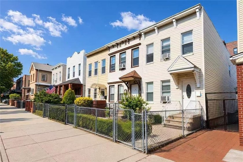 Fully renovated 2-family home in prime Bay Ridge. Building size - photo 3