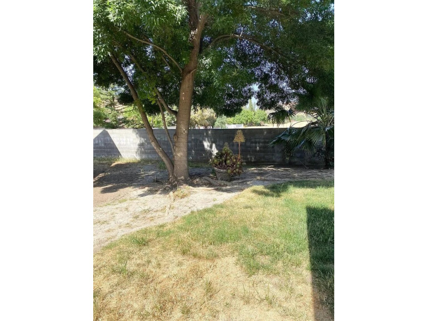 Fantastic Investment Opportunity! This duplex is ideally - photo 33