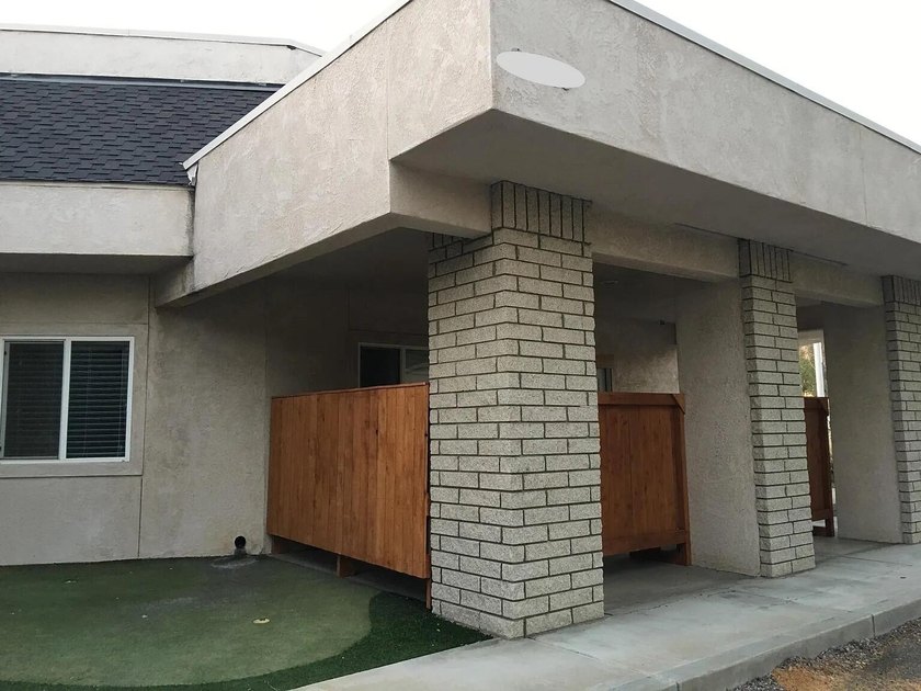 Fantastic Investment Opportunity! This duplex is ideally - photo 34